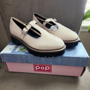 Pop Womens Esteem Slip-On Shoe